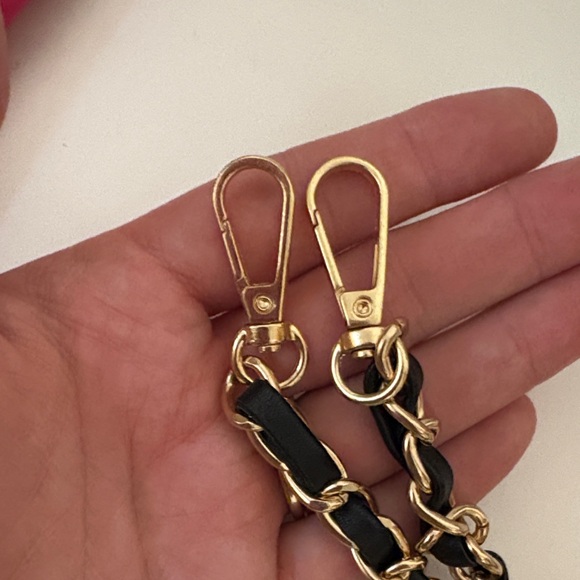 Black and Gold Chain Shoulder Strap (Set of 2) - Picture 4 of 4